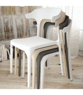 Silla exterior apilable Pisa color grafito, arena o blanco, ergonómica y cómoda, interior y exterior. Sayez