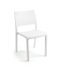 Silla fija apilable Breva color blanco, ergonómica y cómoda, interior y exterior. Sayez